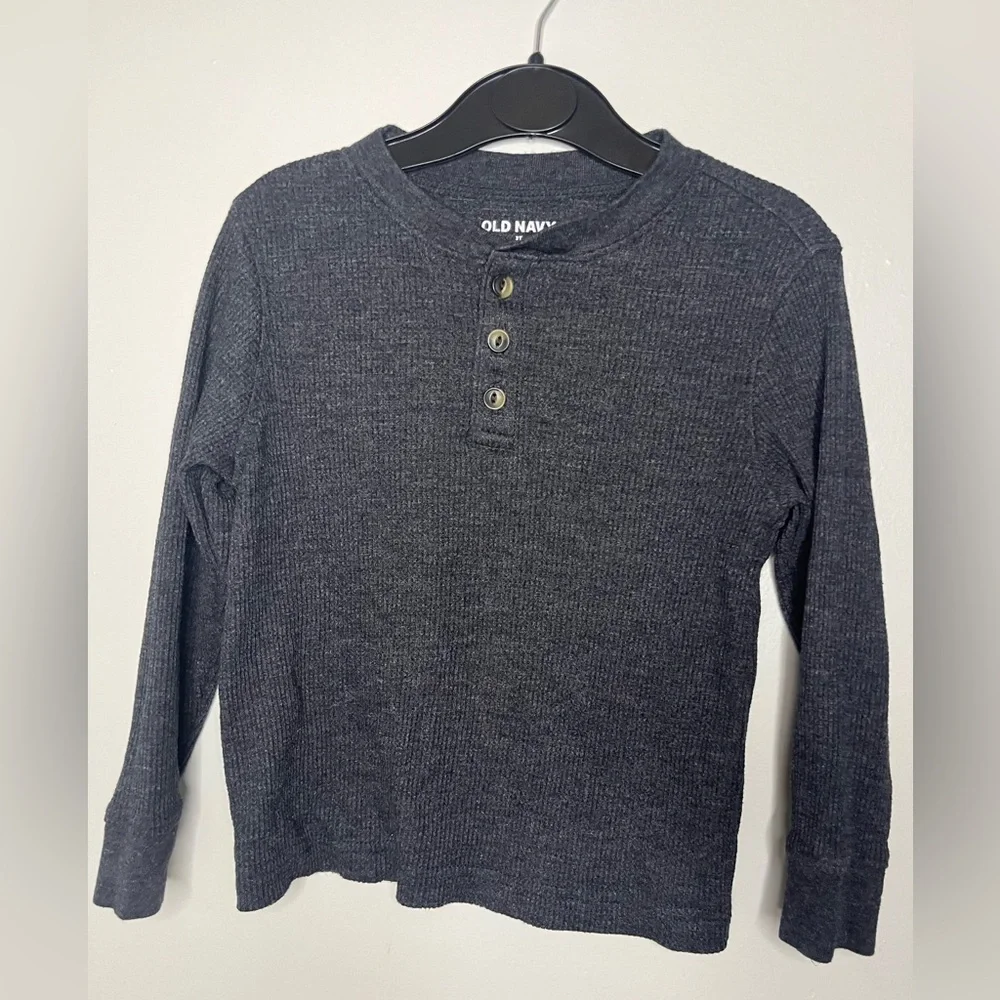 Old Navy Long Sleeve Gray Waffleknit Shirt Size 3T